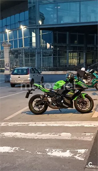 Kawasaki Ninja 650 – Vista 9