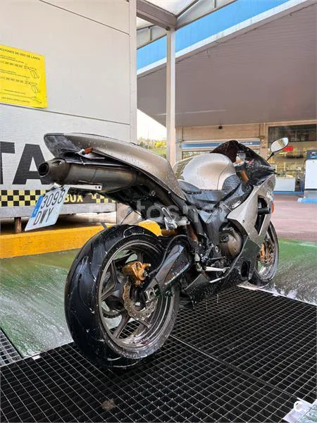 Kawasaki ZX 6R 636 – Vista 2