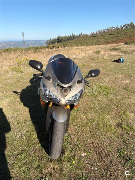 Kawasaki ZX 6R 636 – Vista 15