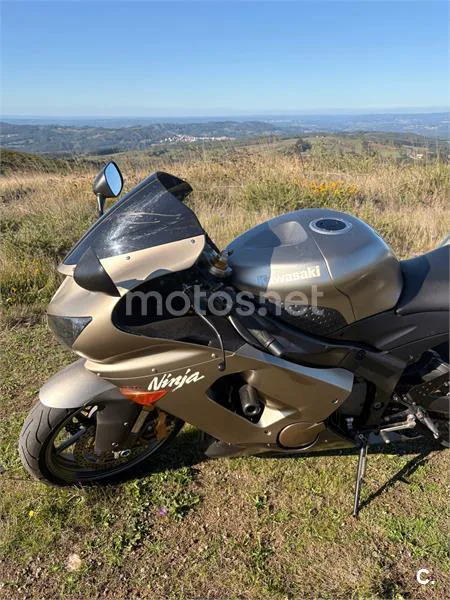 Kawasaki ZX 6R 636 – Vista 19