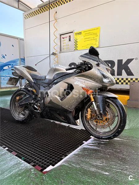 Kawasaki ZX 6R 636 – Vista 4