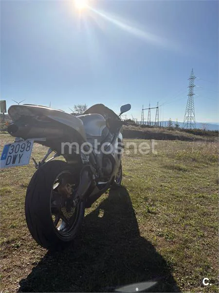 Kawasaki ZX 6R 636 – Vista 8