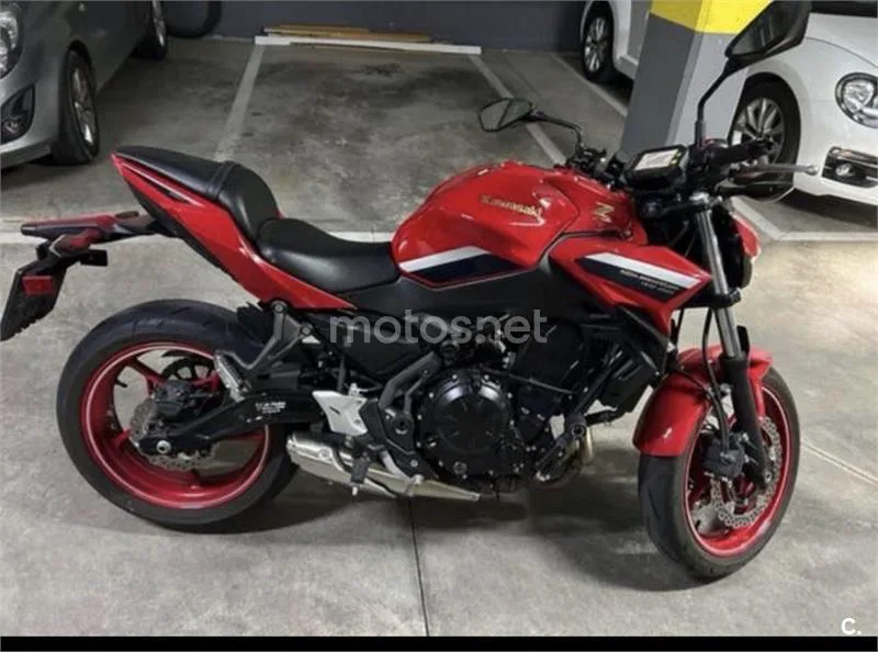 Kawasaki Z 650 – Vista 2