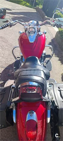 Kawasaki VN 900 CLASSIC – Vista 8