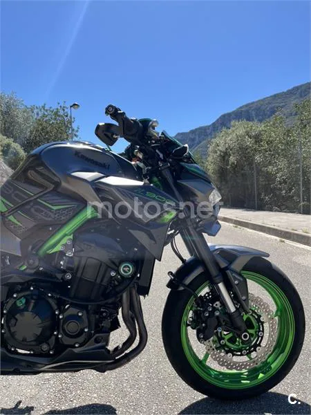 Kawasaki Z 900 – Vista 3