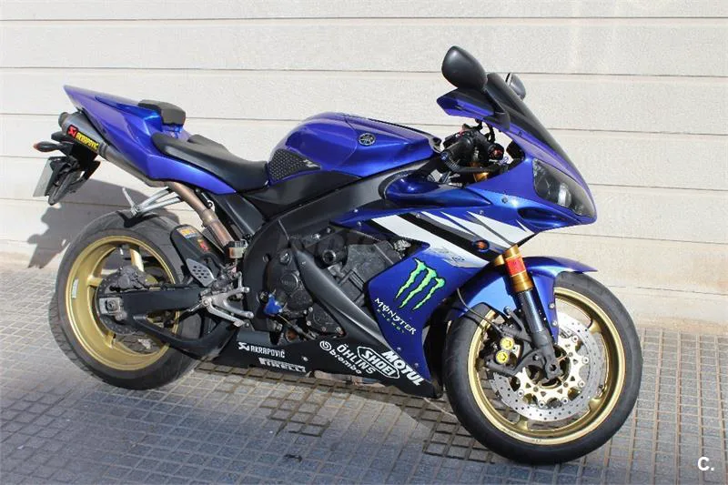 Yamaha YZF R1 – Vista 3