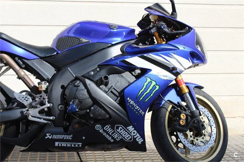 Yamaha YZF R1 – Vista 6