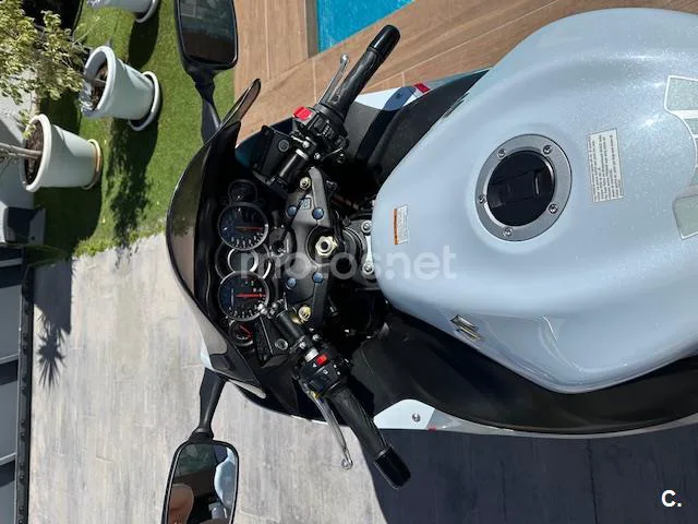 Suzuki Hayabusa 1300 – Vista 7