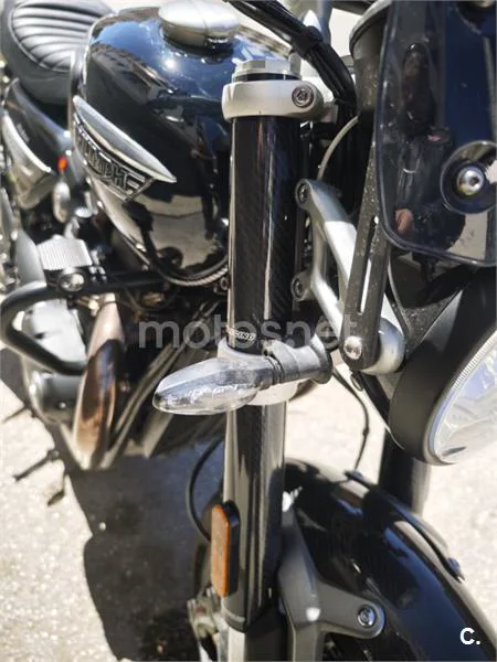Triumph Speed Twin 1200 – Vista 7