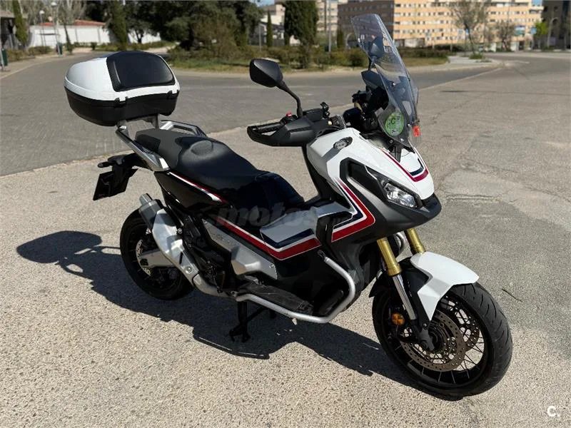 Honda X-ADV – Vista 4