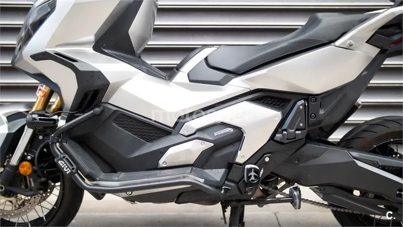 Honda X-ADV – Vista 19