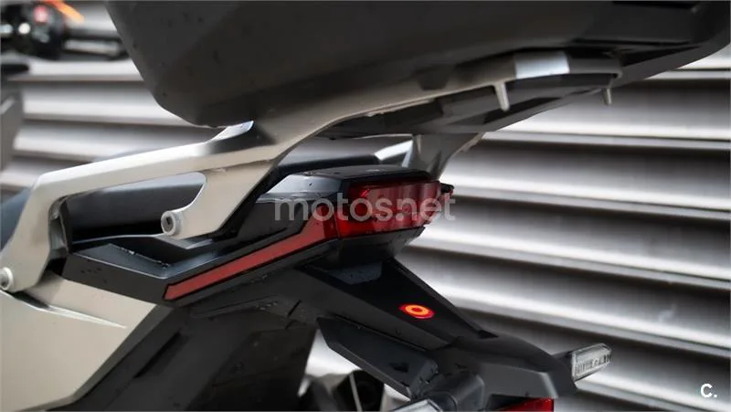 Honda X-ADV – Vista 21