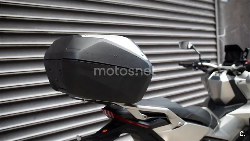 Honda X-ADV – Vista 7