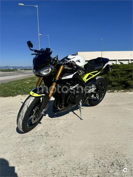 Triumph Street Triple 765 – Vista 5