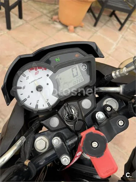 Yamaha YS125 – Vista 4