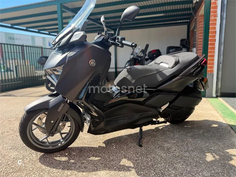 Yamaha XMAX 300 – Vista 6