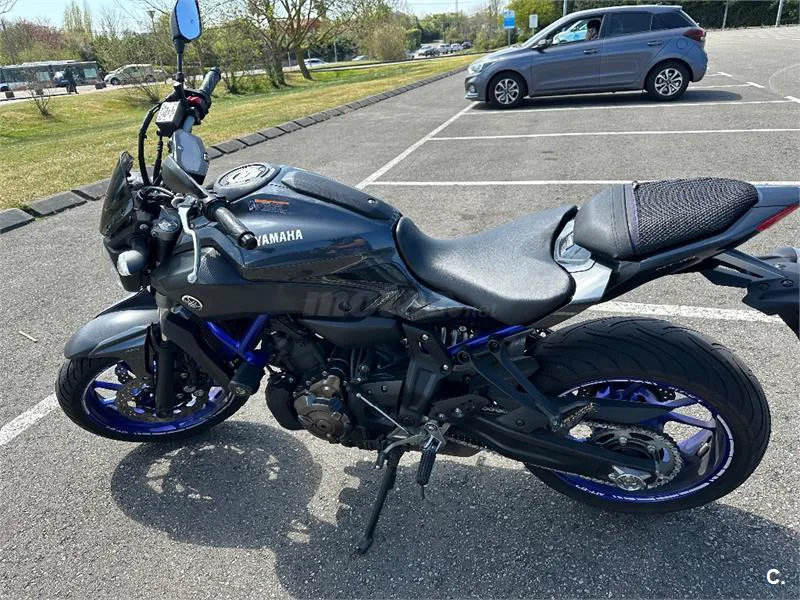 Yamaha MT-07 – Vista 4
