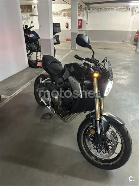 Honda CB 650 R – Vista 2