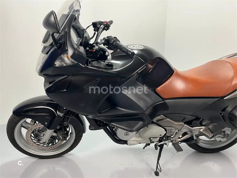 Honda NT 700 Deauville – Vista 11