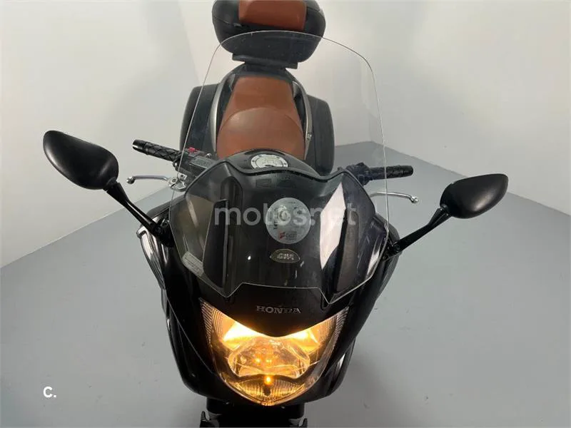 Honda NT 700 Deauville – Vista 8