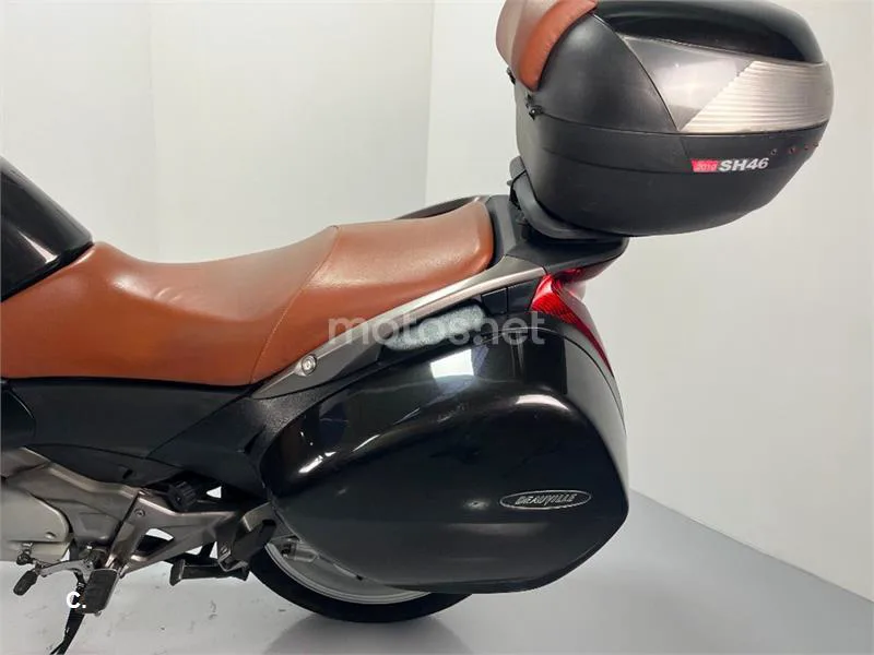 Honda NT 700 Deauville – Vista 10