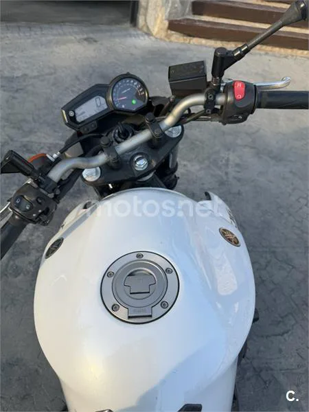 Yamaha XJ6 Diversion N – Vista 3