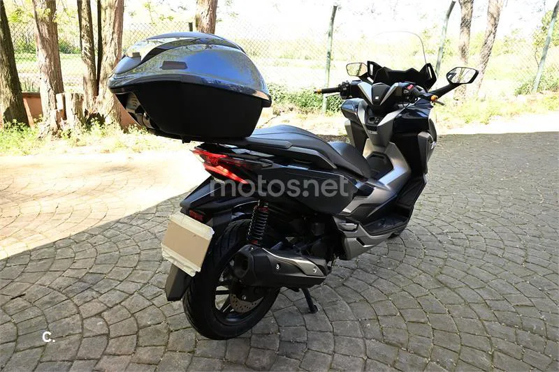 Honda Forza – Vista 5