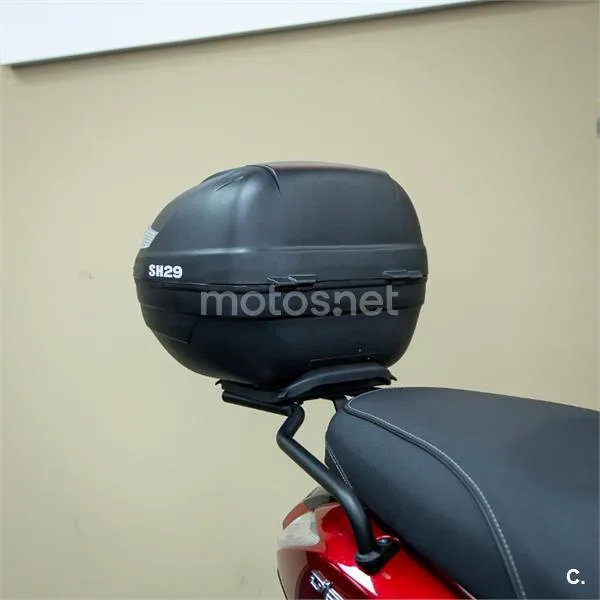 Yamaha D'elight 125 – Vista 8