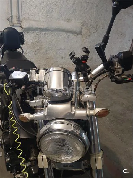 Yamaha V-Max 1200 – Vista 6