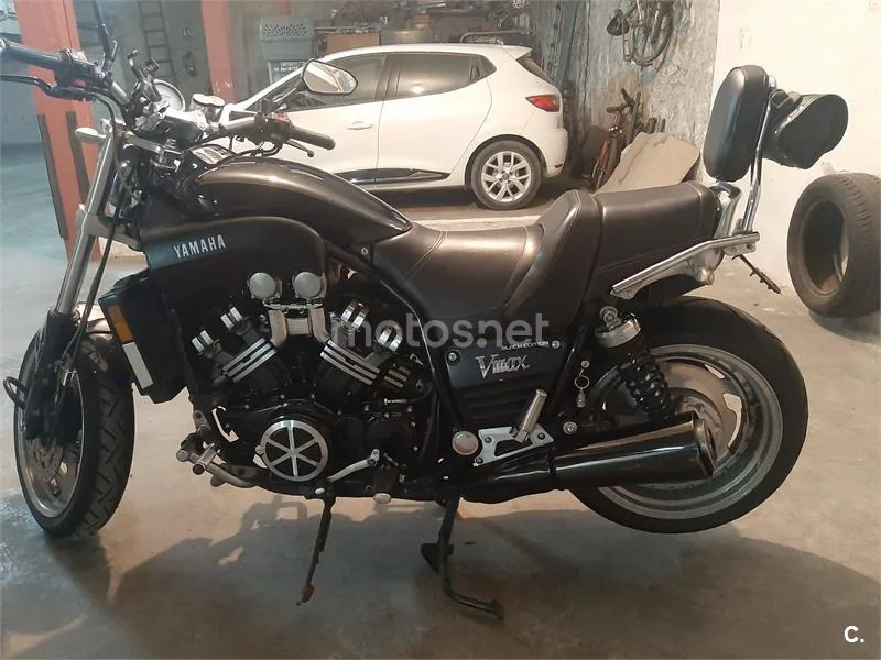 Yamaha V-Max 1200 – Vista 8