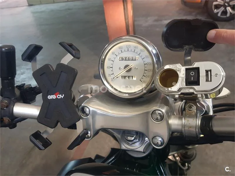 Yamaha V-Max 1200 – Vista 9