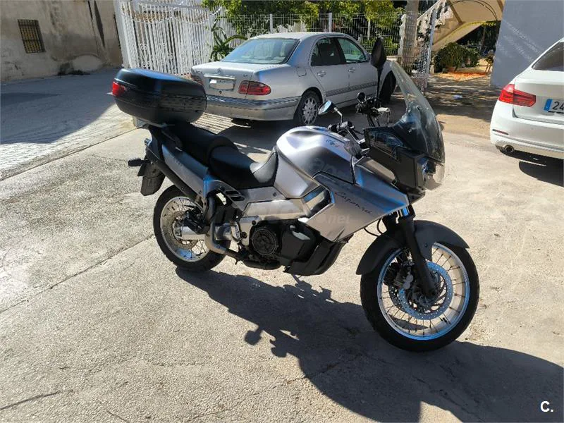 Aprilia ETV 1000 Caponord – Vista 3