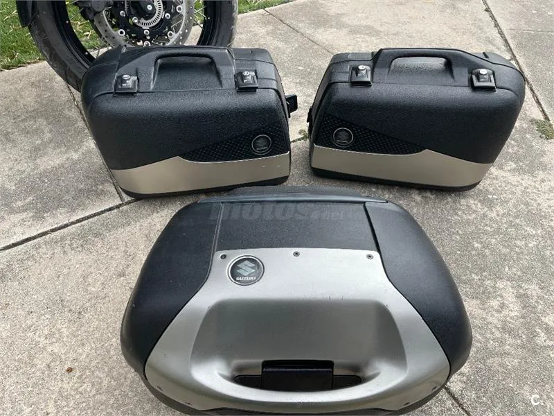 Suzuki V-Strom 650 XT ABS – Vista 10