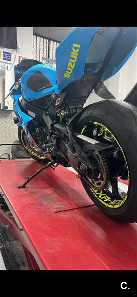 Suzuki GSX R1000 – Vista 3