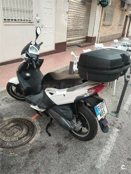 Kymco Agility CITY 125 – Vista 2