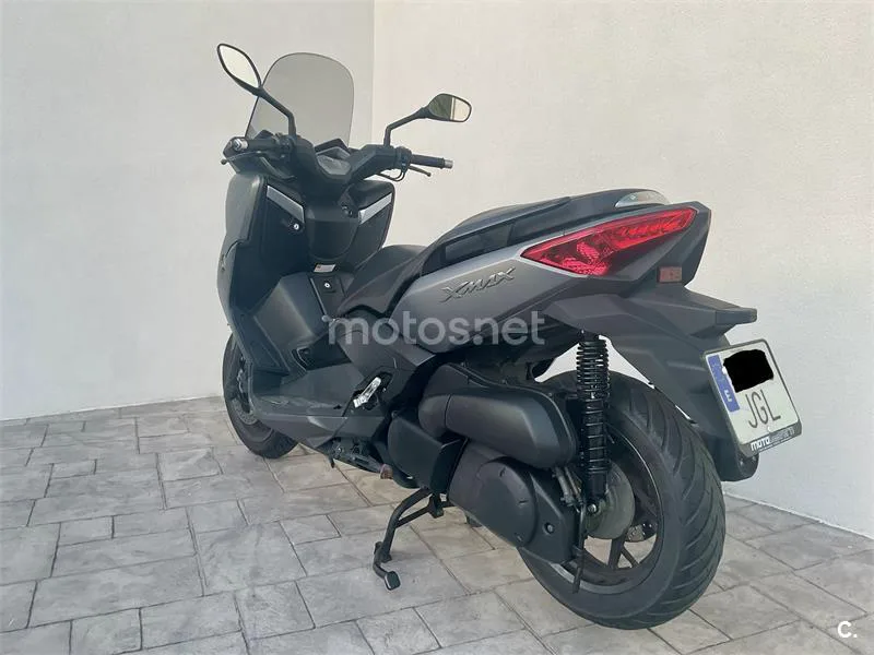 Yamaha XMAX 250 – Vista 4