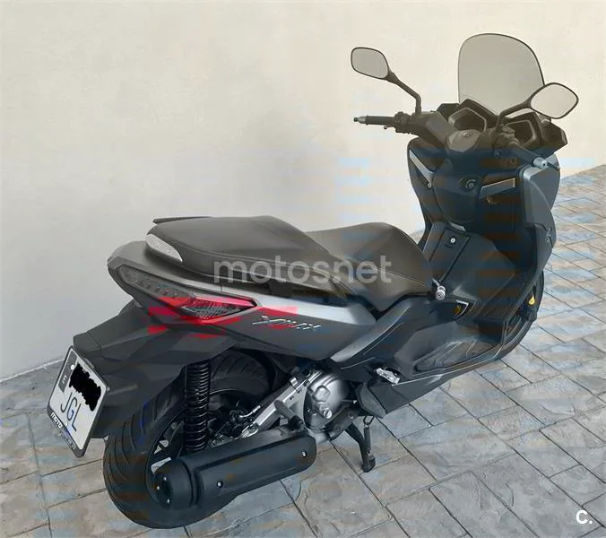 Yamaha XMAX 250 – Vista 5