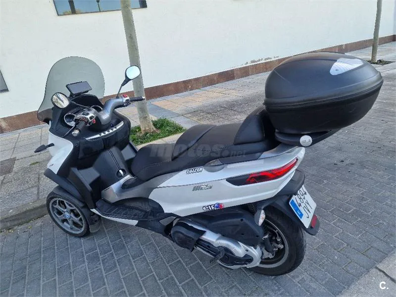 Piaggio MP3 – Vista 3