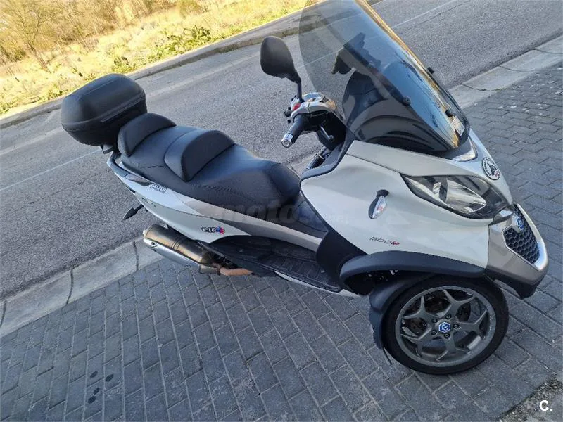 Piaggio MP3 – Vista 5