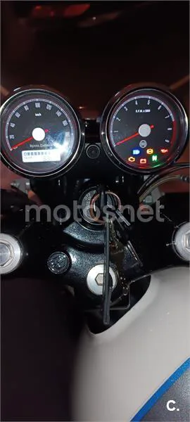 Royal Enfield Continental GT 650 – Vista 10