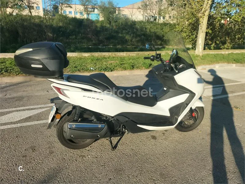 Honda NSS 300 Forza – Vista 5