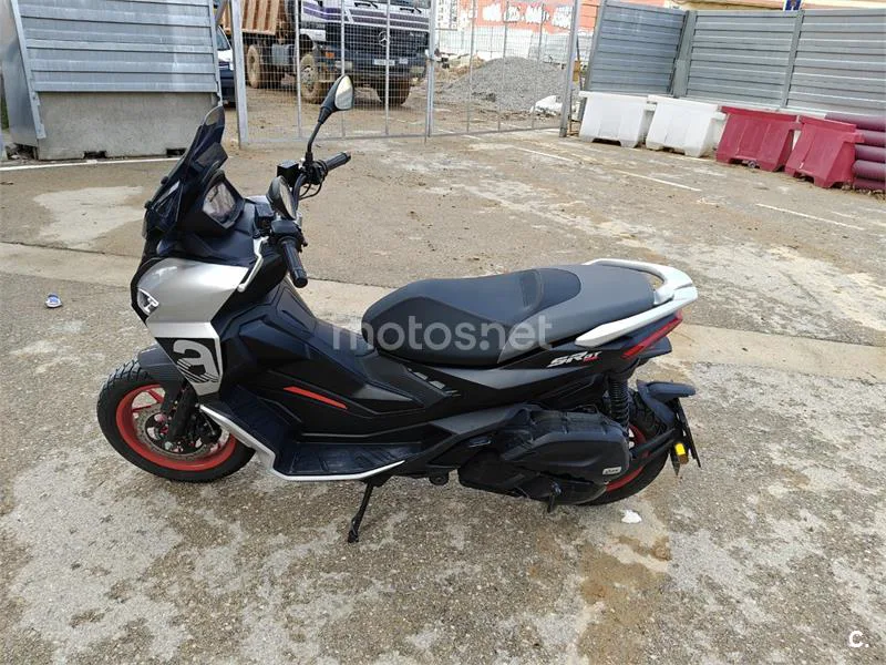 Aprilia SR GT 125 – Vista 5