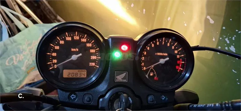 Honda CBF 600N – Vista 3