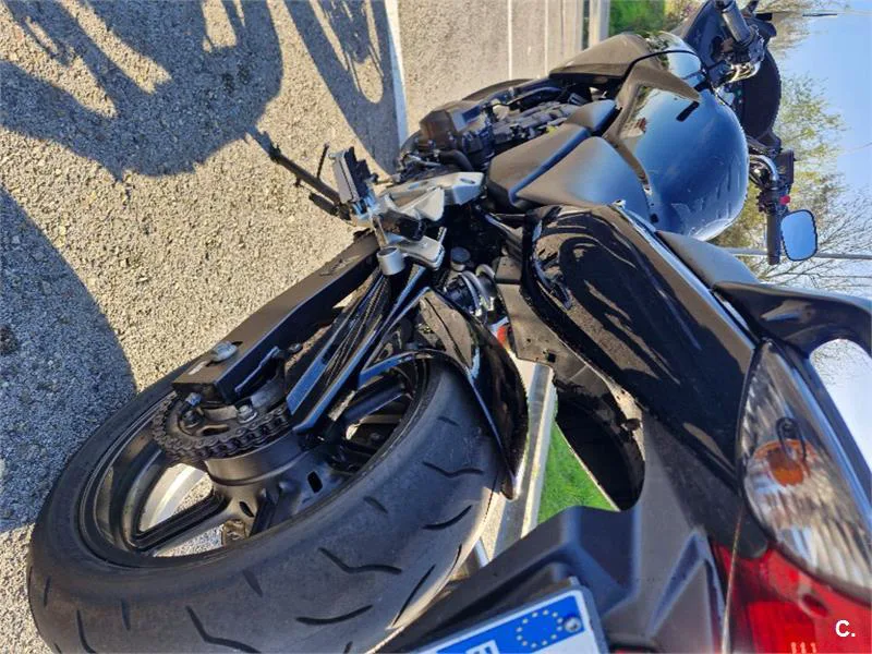 Honda CBF 600S – Vista 3