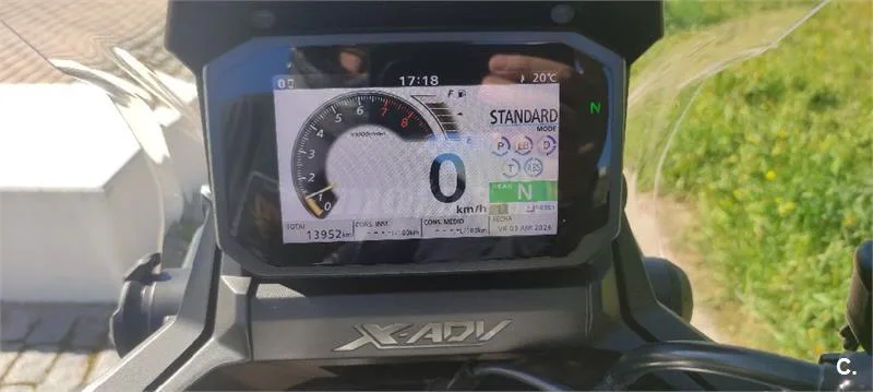 Honda X-ADV – Vista 4