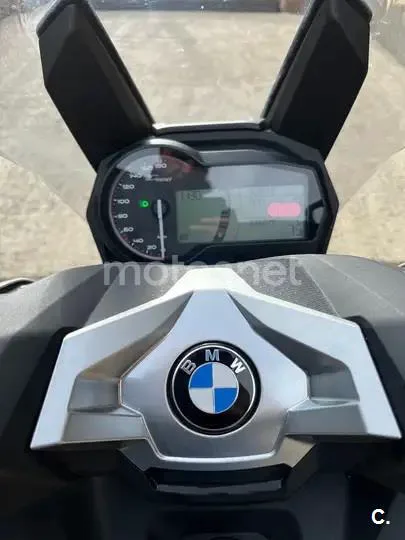 BMW C 400 X – Vista 7