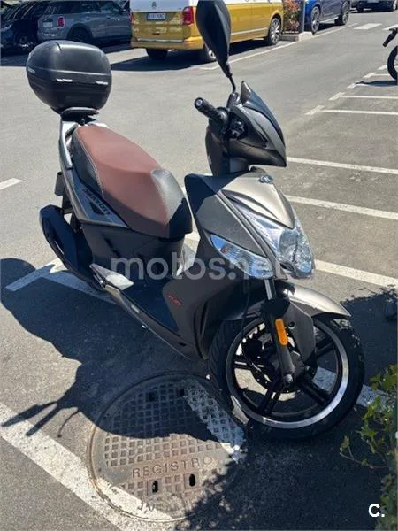 Kymco Agility City 125 – Vista 3