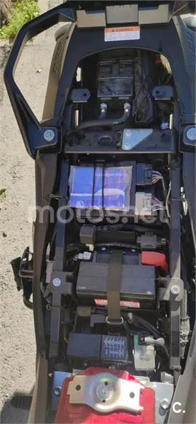 Suzuki V-Strom 650 ABS – Vista 19