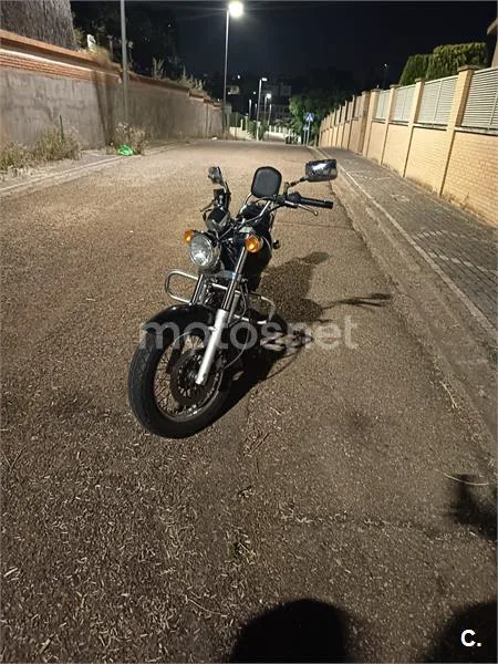 Suzuki Marauder 125 – Vista 5