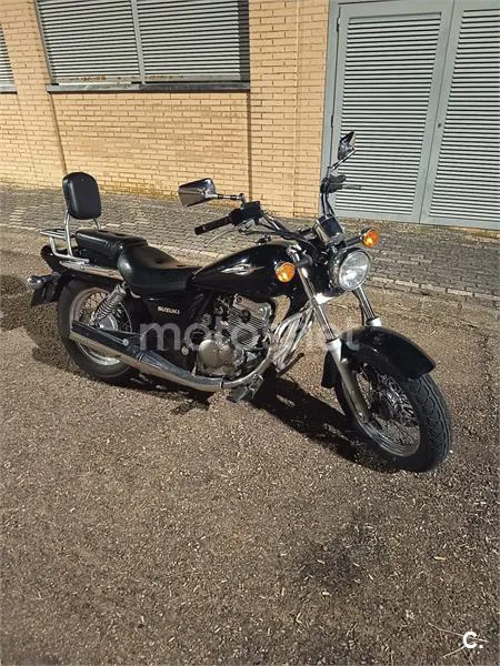 Suzuki Marauder 125 – Vista 6